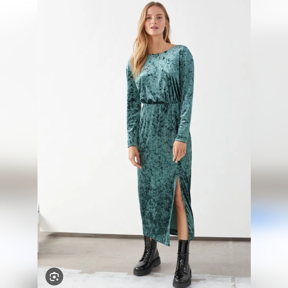 & Other Stories Velvet Midi Dress In Green Classic - Picture 1 of 7